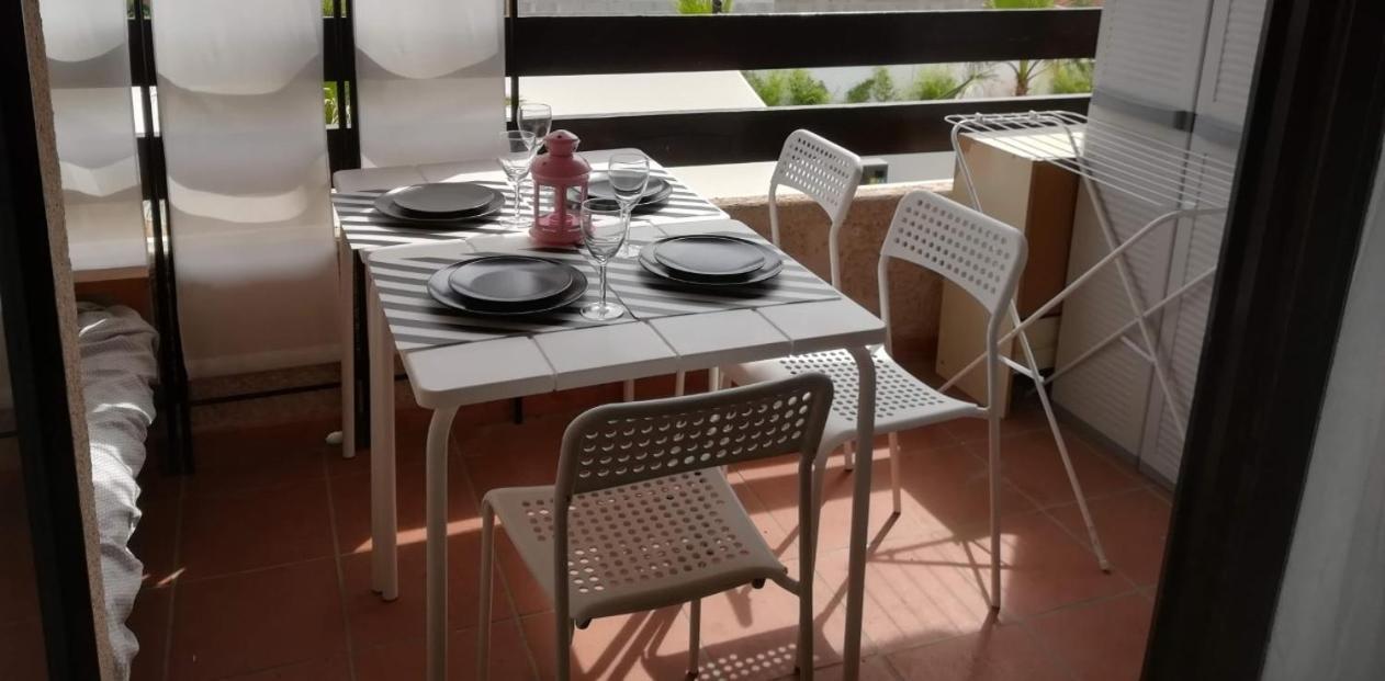 Terrasse Vue Mer, Plage Gorguette A 1 Minute A Pied, Wifi,clim, Parking Clos Privatif
