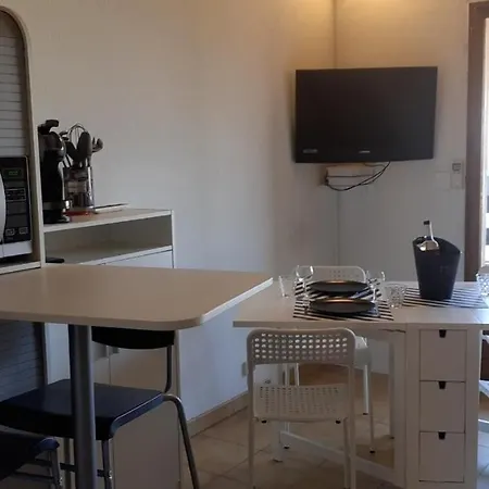 Appartement Terrasse Vue Mer, Plage Gorguette A 1 Minute A Pied, Wifi,Clim, Parking Clos Privatif Sanary-sur-Mer Exterior foto